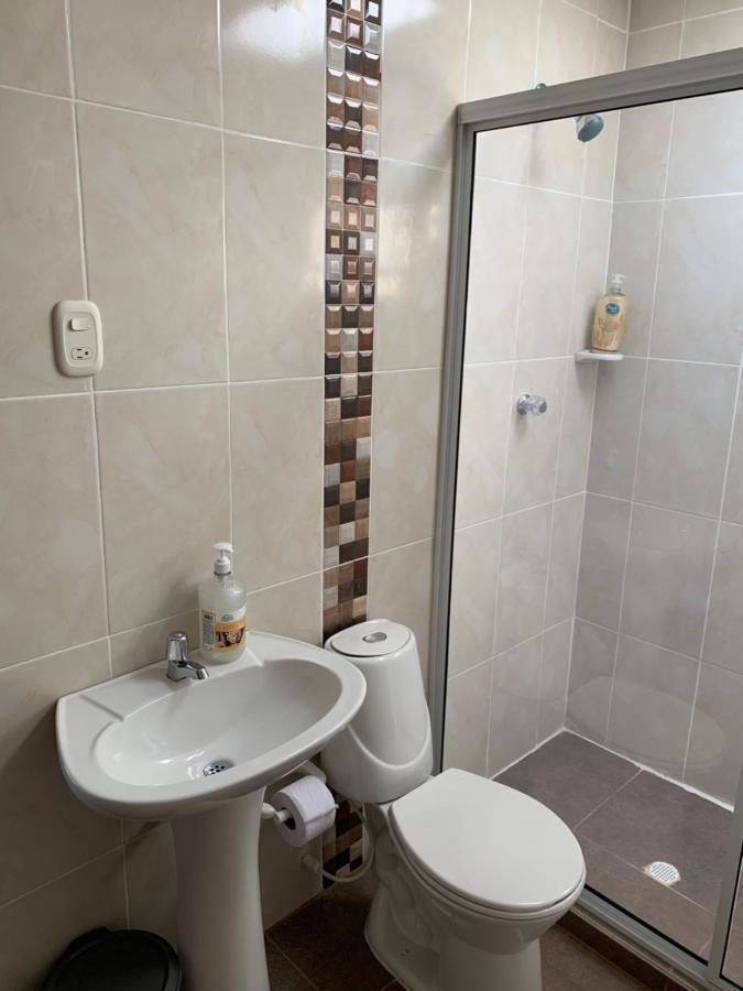 Hostal Lucy Valledupar Ngoại thất bức ảnh